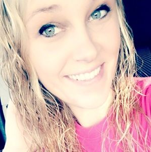 Meet your Posher, Kristen